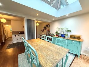 Photo 10- click for photo gallery